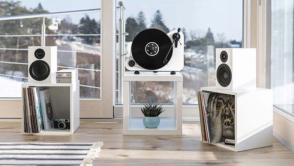 Project Audio VT-E BT เครื่องเล่นแผ่นเสียง รองรับ Bluetooth หัวเข็ม Ortofon OM 5E MM
