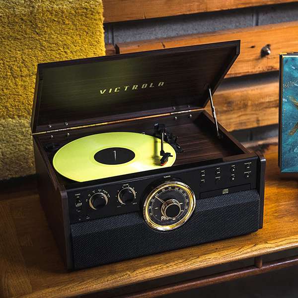 Victrola Empire เครื่องเล่นแผ่นเสียงแบบ 6-in-1 Victrola Empire เครื่องเล่นแผ่นเสียง Bluetooth แบบ 6-in-1 รองรับการสตรีมเพลงแบบไร้สาย
