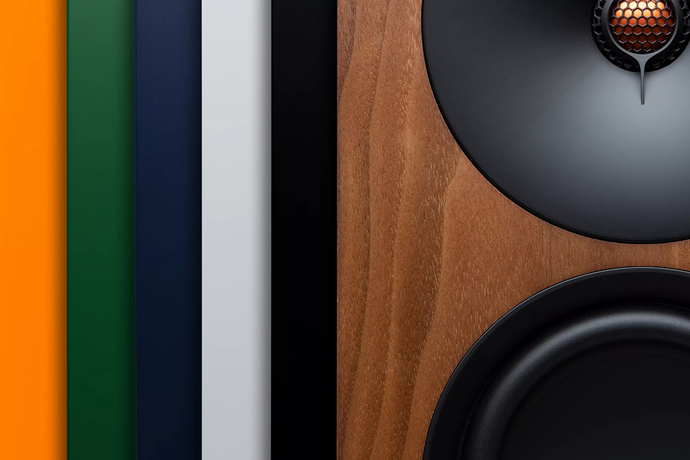 Cambridge Audio L/R X ลำโพงสเตอริโอแบบแอคทีฟ รองรับ Bluetooth aptX HD Cambridge Audio L/R M ลำโพงสเตอริโอแบบแอคทีฟ รองรับ Bluetooth aptX HD